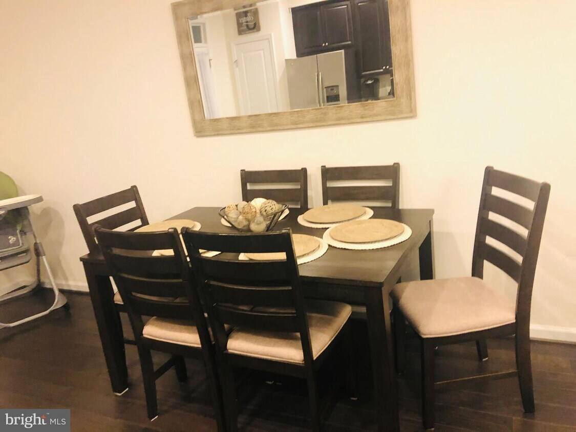 318 Rolling Valley Dr, Fredericksburg, VA 22405 Townhouse for Rent in