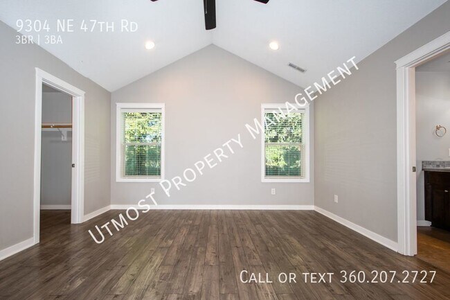 Building Photo - Beautiful 3BD home nestled in a quiet neig...