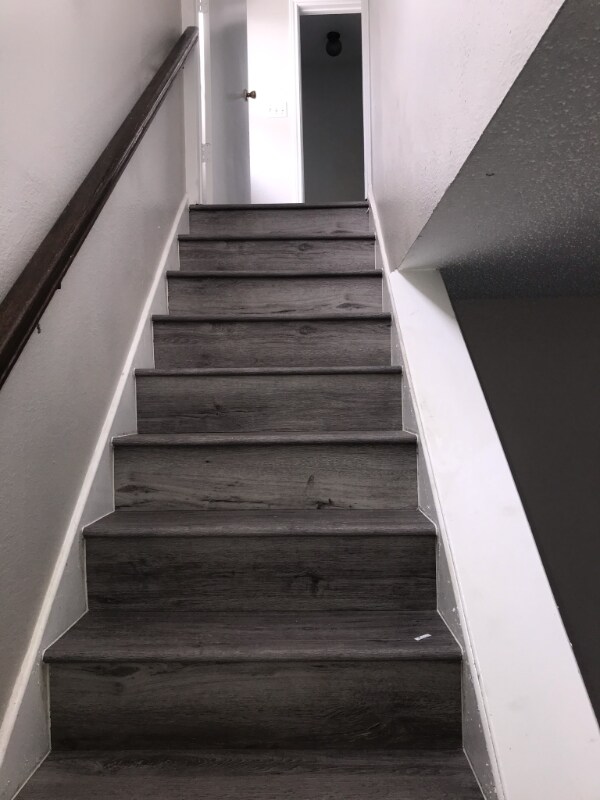 Foto del edificio - 9829 Walnut St