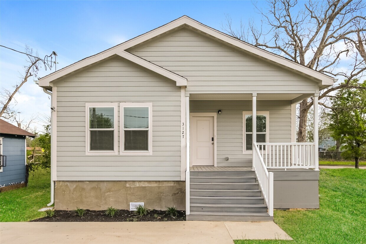 Foto principal - 3127 Bay St