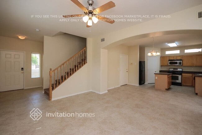 Building Photo - 4170 E Betsy Ln