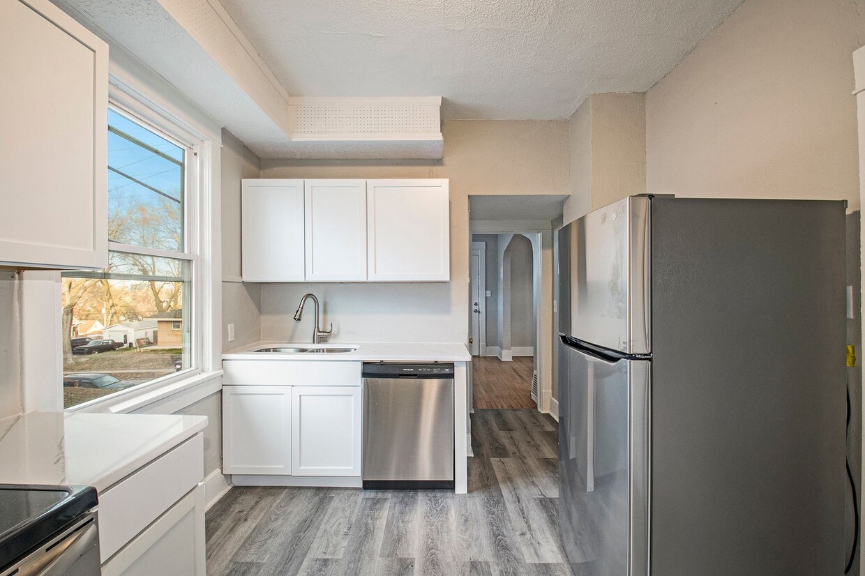 3 bed/1.5 Bath Single Family Home - 3 bed/1.5 Bath Single Family Home