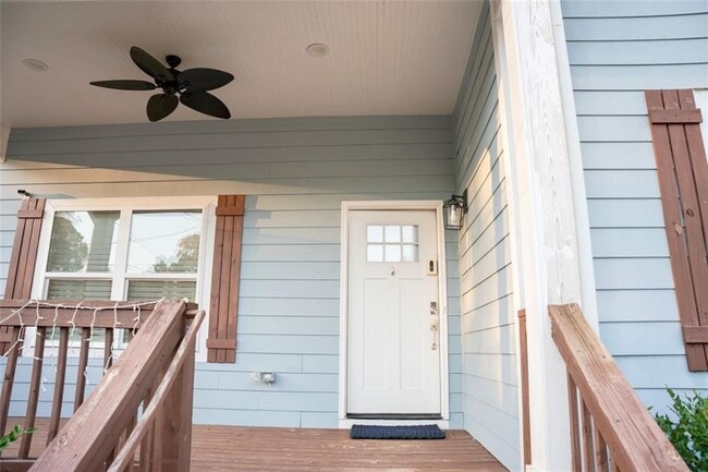 Building Photo - 1005 Birch St SW