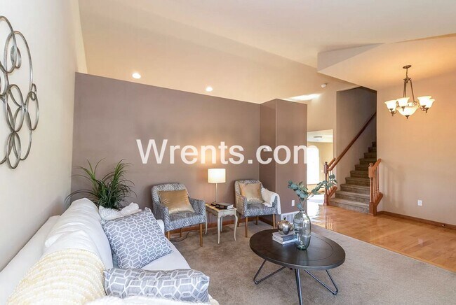 Foto del edificio - Beautiful Northside Home! Available Mid Ap...