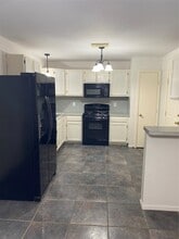 Building Photo - 8012 Folkstone Ln