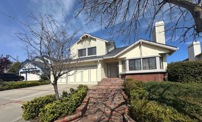 Foto del edificio - Glen Cove Beautiful Single Family Home, co...