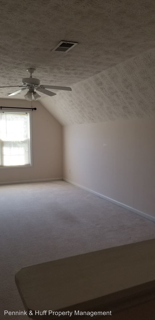 Building Photo - 3 br, 2.5 bath House - 615 Bramblegate Road