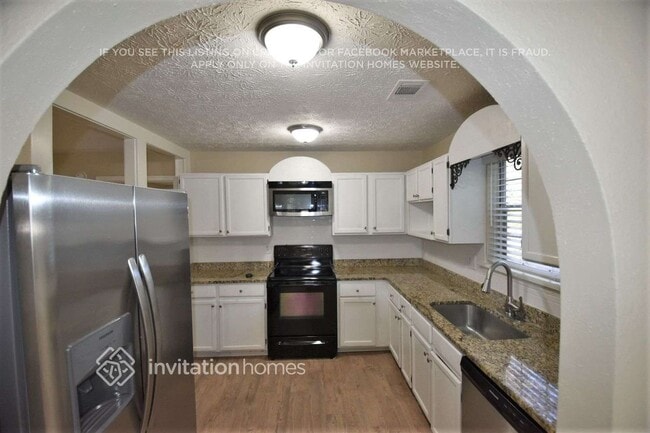 Building Photo - 3110 Amber Ln