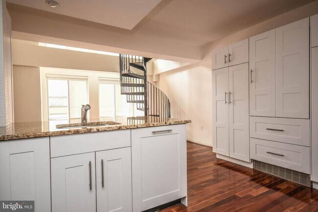 Building Photo - 1225 13th St NW