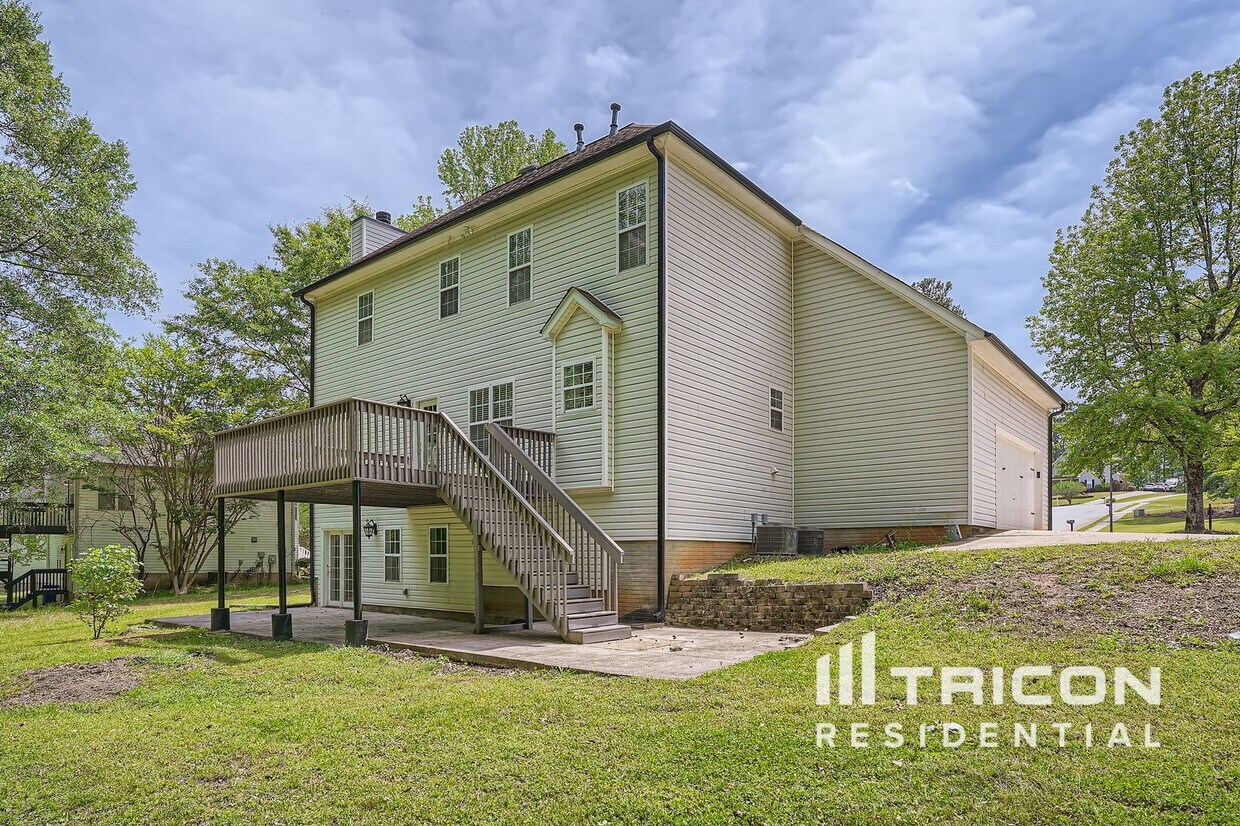 Foto principal - 160 Rock Hill Dr