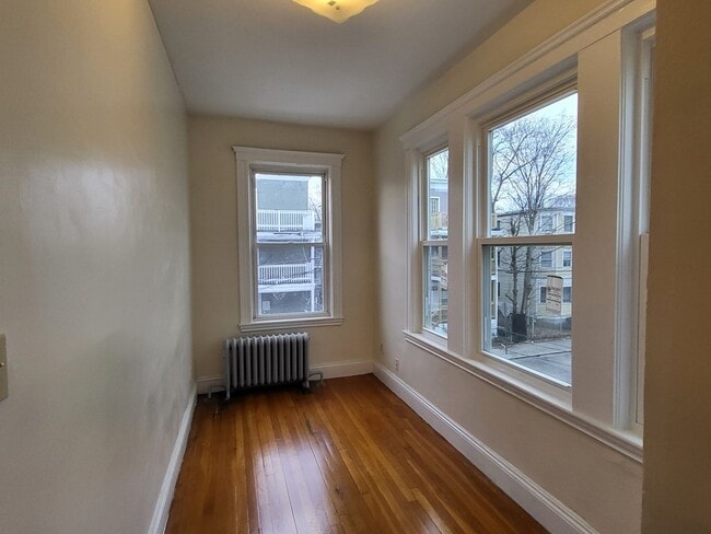 Foto del edificio - 19 Mora St