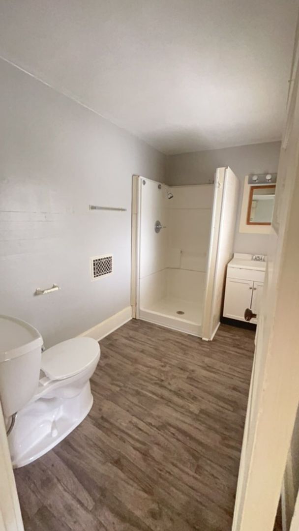 Foto del edificio - 218 S Martin Ave