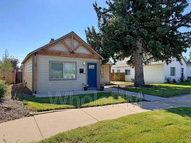 Foto del edificio - 4720 Elm Ct