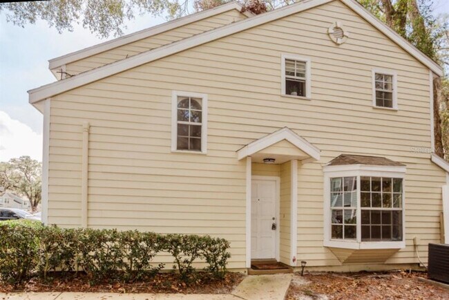 Foto del edificio - 2302 SW 73rd Terrace