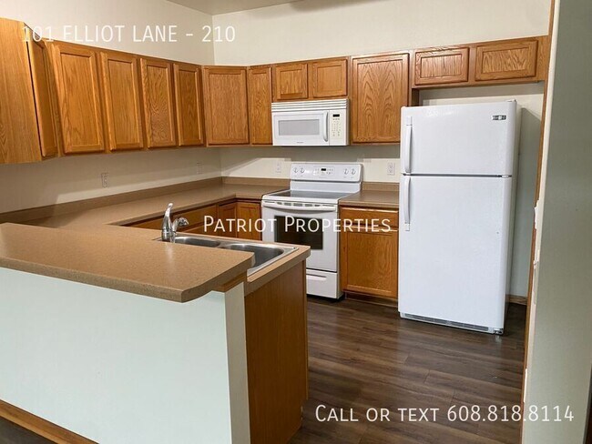 Foto del edificio - 101 Elliott Ln