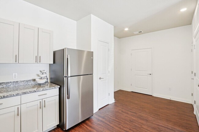 Interior Photo - Precedent Flats | Specials Available