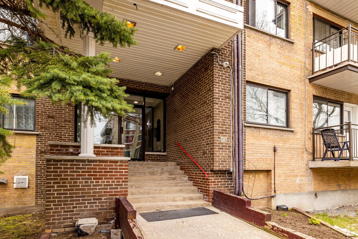 Building Photo - 4530 De Bellechasse