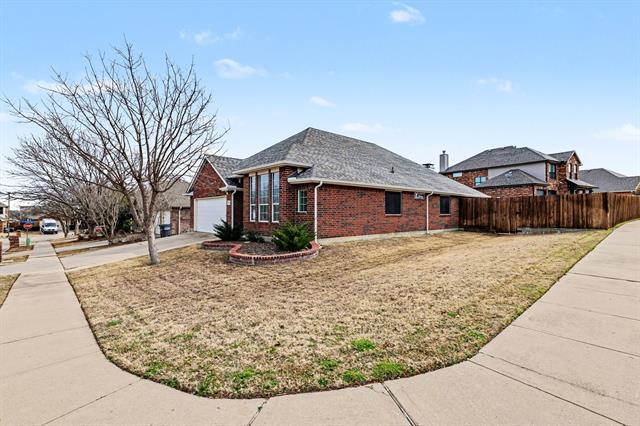 Foto del edificio - 6212 Crestmont Ln