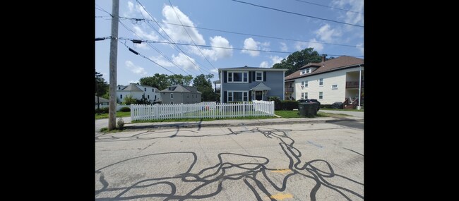 Front - 11 Stoughton Ave