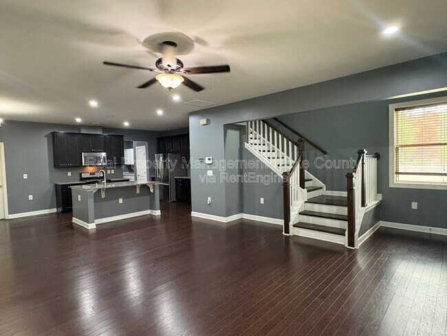 Foto del edificio - 441 Liberty Hill Pass