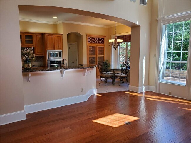 Foto del edificio - 11305 Taylor Draper Ln