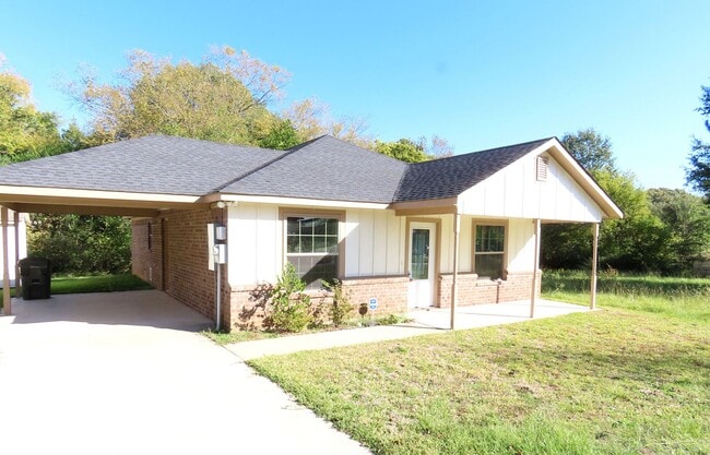 Foto del edificio - Updated 3 Bedroom, 2 Bath Home in Tyler!