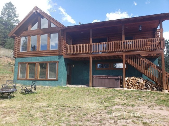 Building Photo - Home on 35 Acres