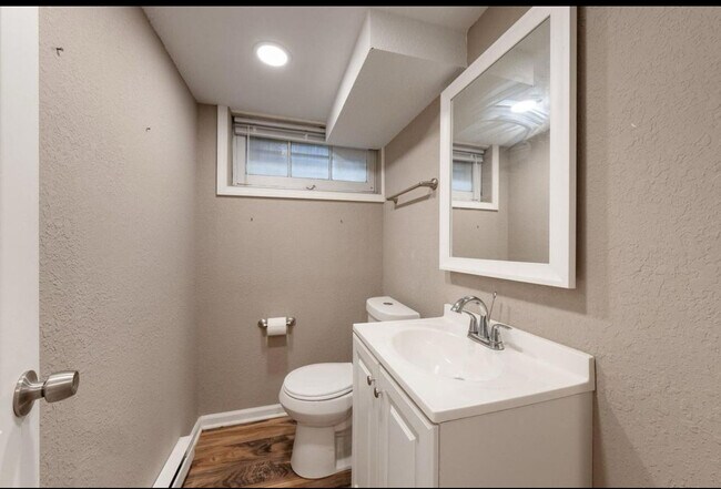Foto del edificio - 2749 N Grant Blvd