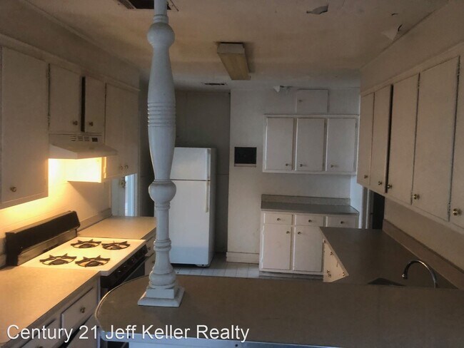 Building Photo - 2 br, 1 bath House - 2354 Minto  St