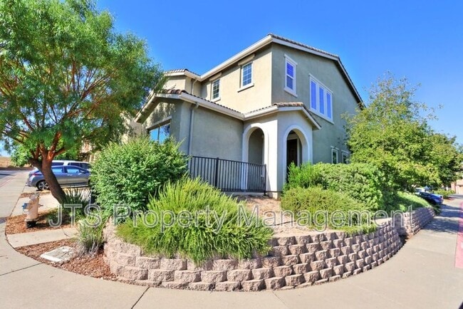 Building Photo - 1427 Bicker Cir