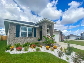 Building Photo - 5586 Galahad Trl