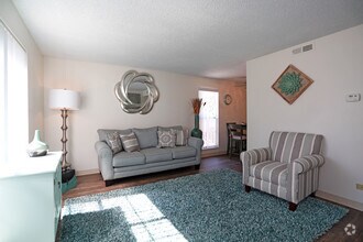 1BR, 1BA - 575 SF - Villages at Gateway
