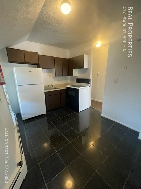 Foto del edificio - 417 Pearl St