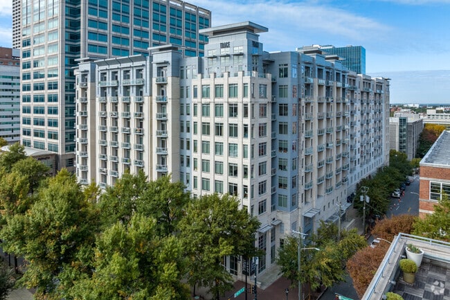 Building Photo - Trace Midtown Luxury Apartments