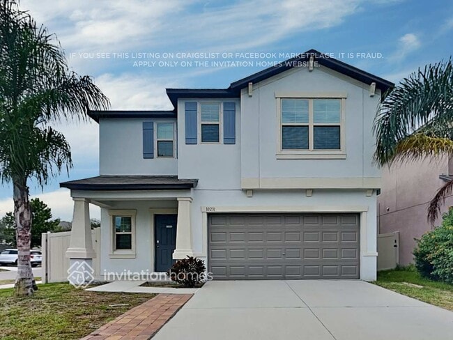 Building Photo - 10231 White Linen Ave