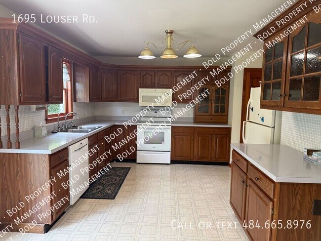 Foto del edificio - 1695 Louser Rd