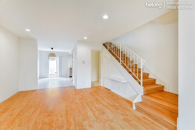 Foto del edificio - 27907 Ridgecove Ct N