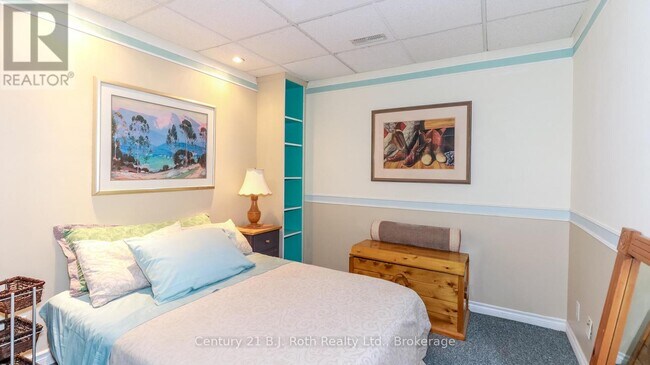 Photo du bâtiment - 20-B GRANT AVENUE