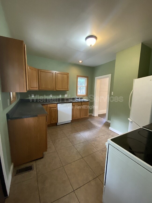 Foto del edificio - 405 W Murray St