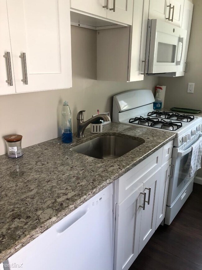 Foto del edificio - 3 br, 1 bath House - 218 Union St