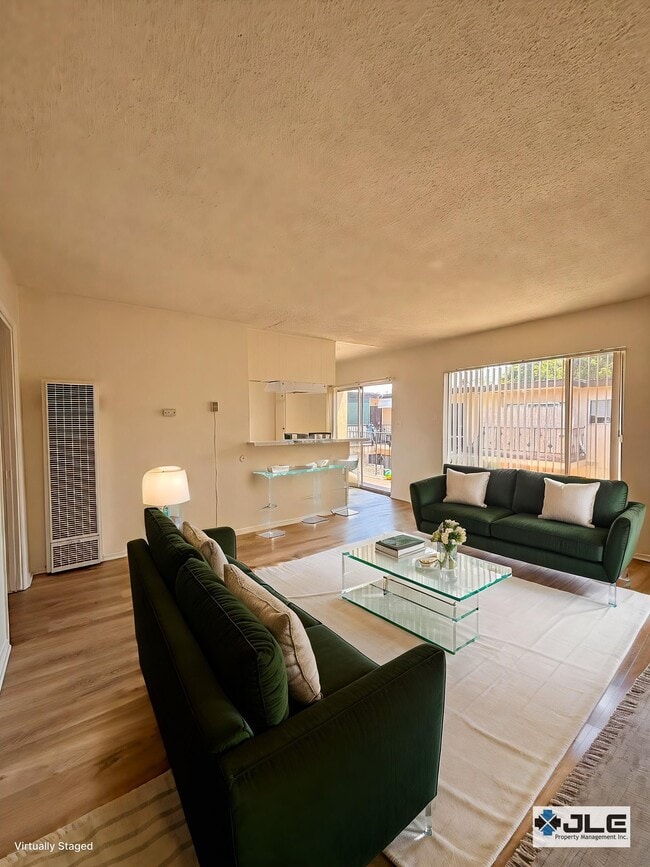 Photo - 11023 California Ave (Lynwood, CA) Apartment