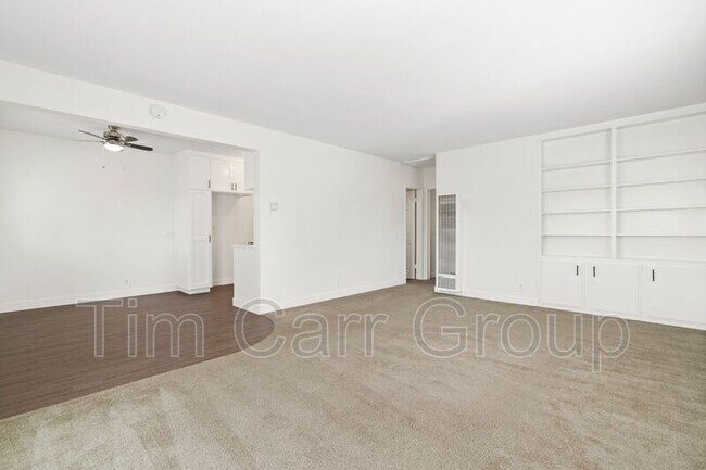 Building Photo - 178 E 18th St