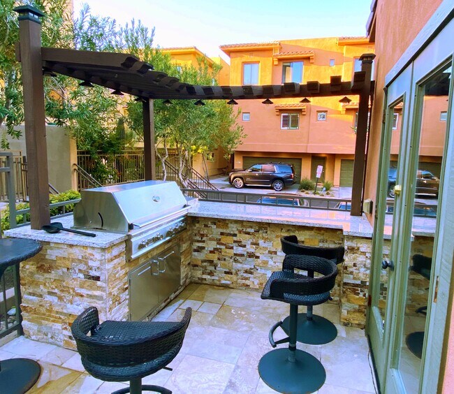 Grill area - 9551 E Redfield Rd