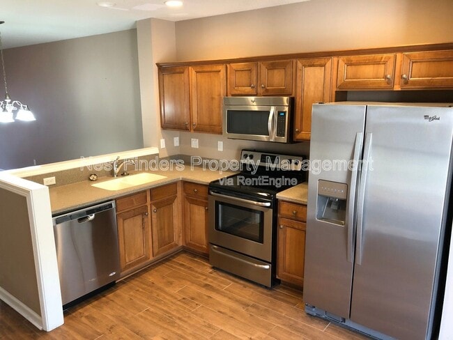 Building Photo - 8078 Summer Cove Ct