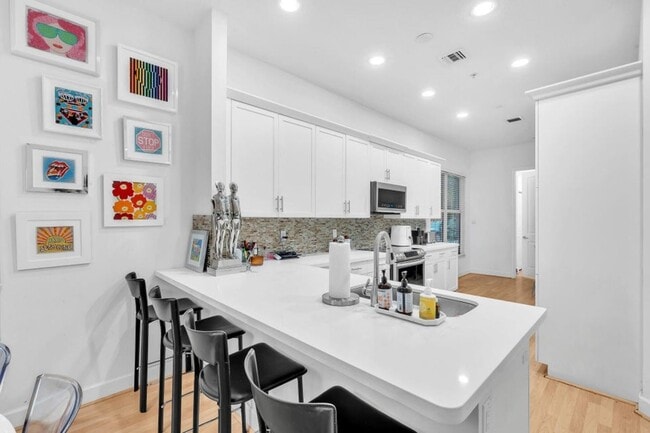 Foto del edificio - 23008 Clear Echo Dr