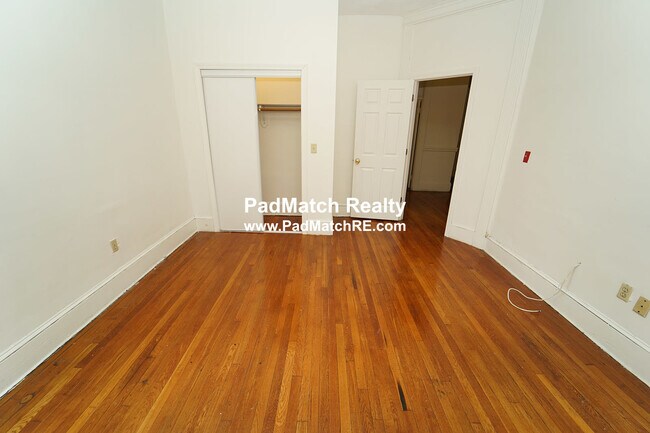 Building Photo - 1254 Commonwealth Ave