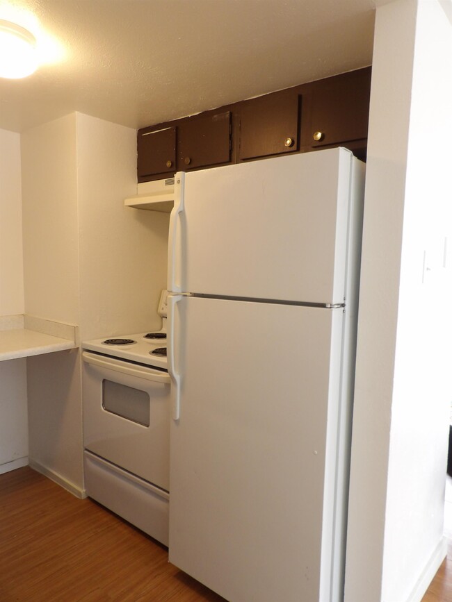 Foto del edificio - 1545 E 6th St