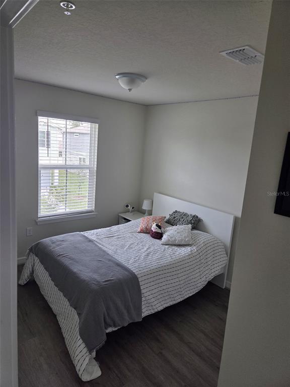 Foto del edificio - 10829 Wooded Acre Aly