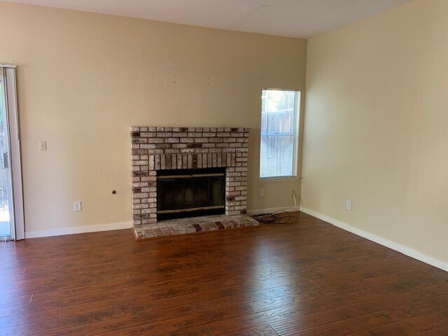 Building Photo - 4265 Garibaldi Pl