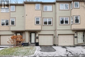 Building Photo - 19 Peary Way